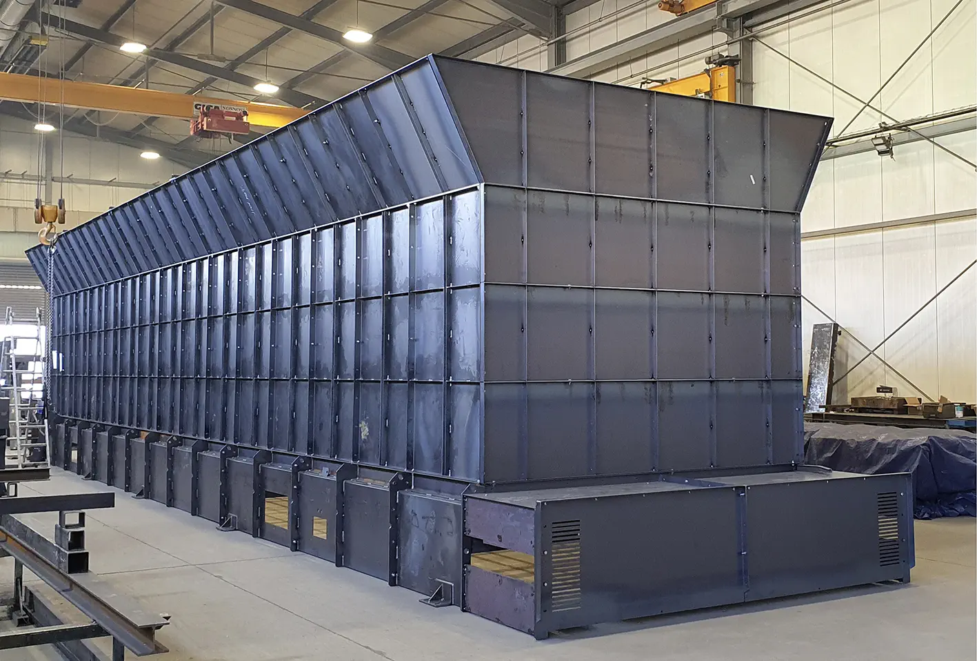 Zásobníky, bunkry, posuvná dna, speciální dodávky z15