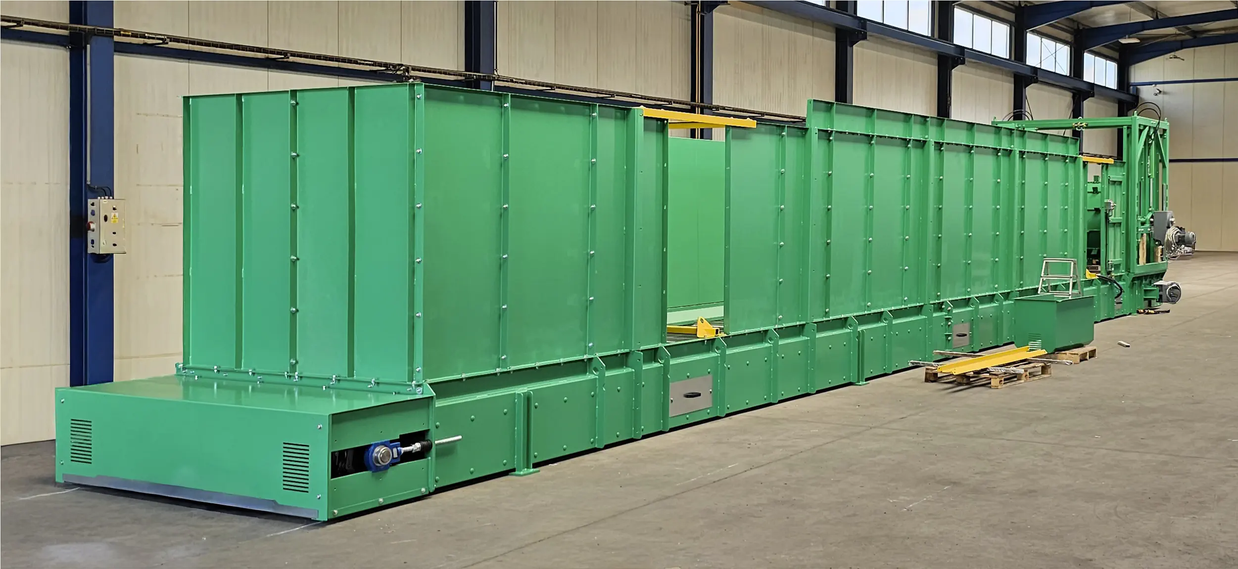 Zásobníky, bunkry, posuvná dna, speciální dodávky z4