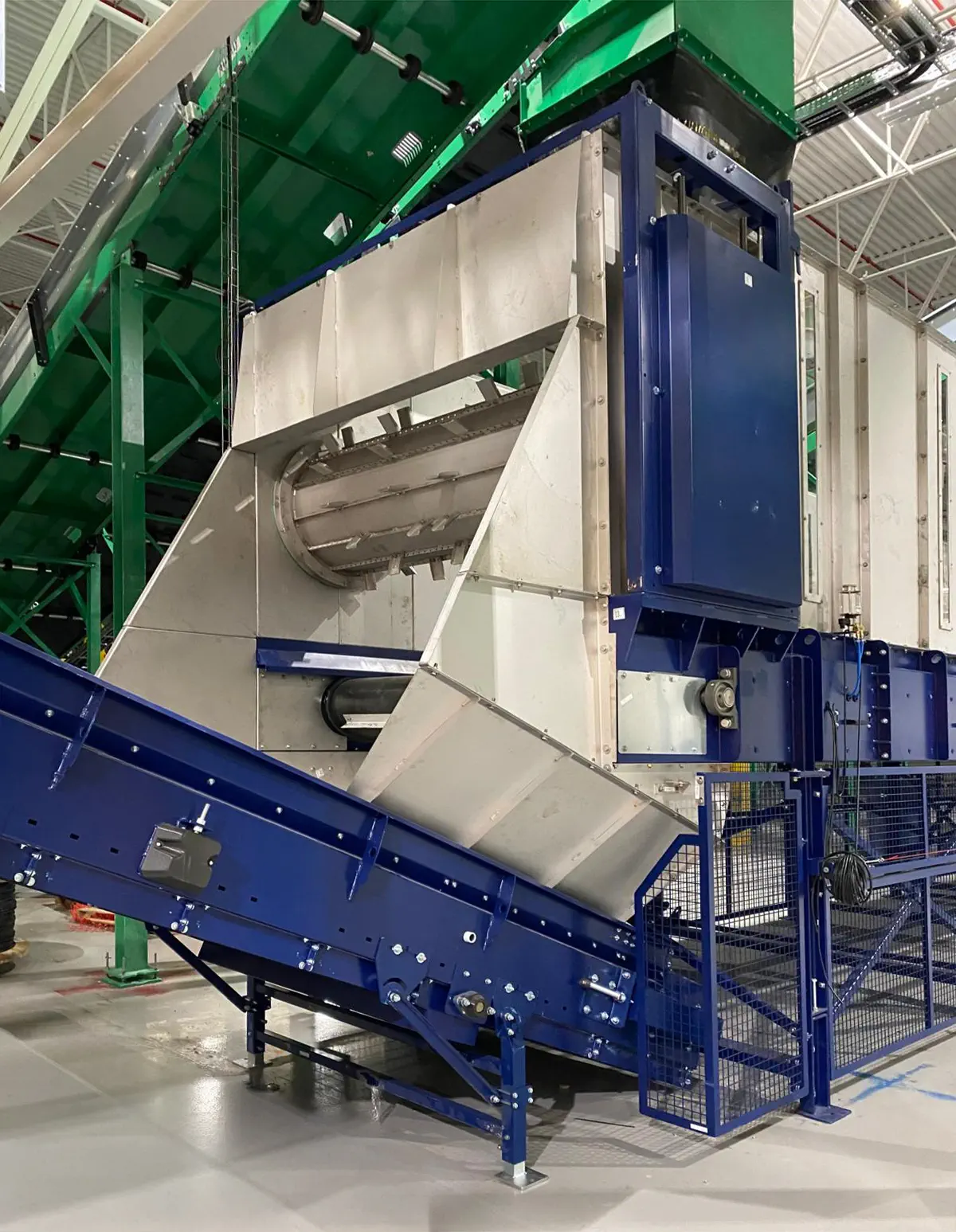 Zásobníky, bunkry, posuvná dna, speciální dodávky z8