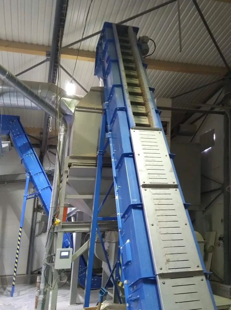 Conveyors for briquettes, pellets, granules, sawdust, wood chips – Bluetech installation, photo 11